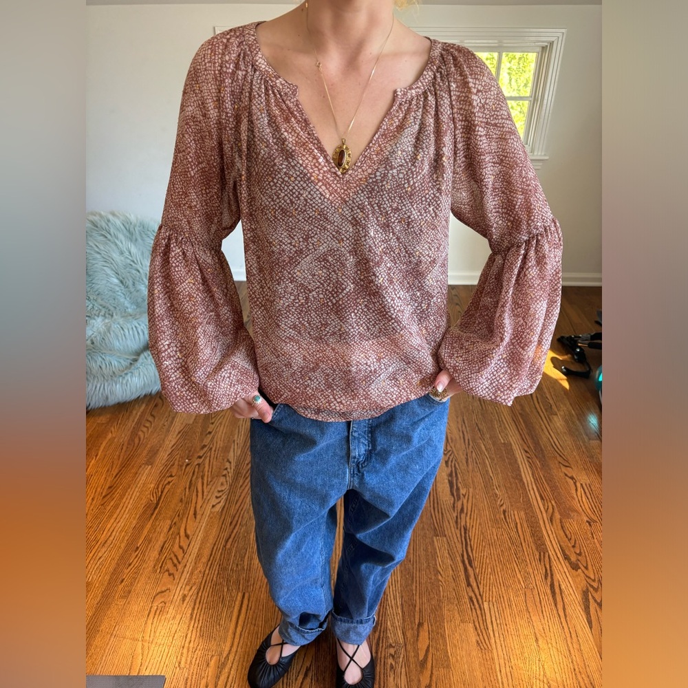 LOVESTITCH top
